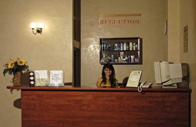 Hotel Bristol Bukarest 3*,